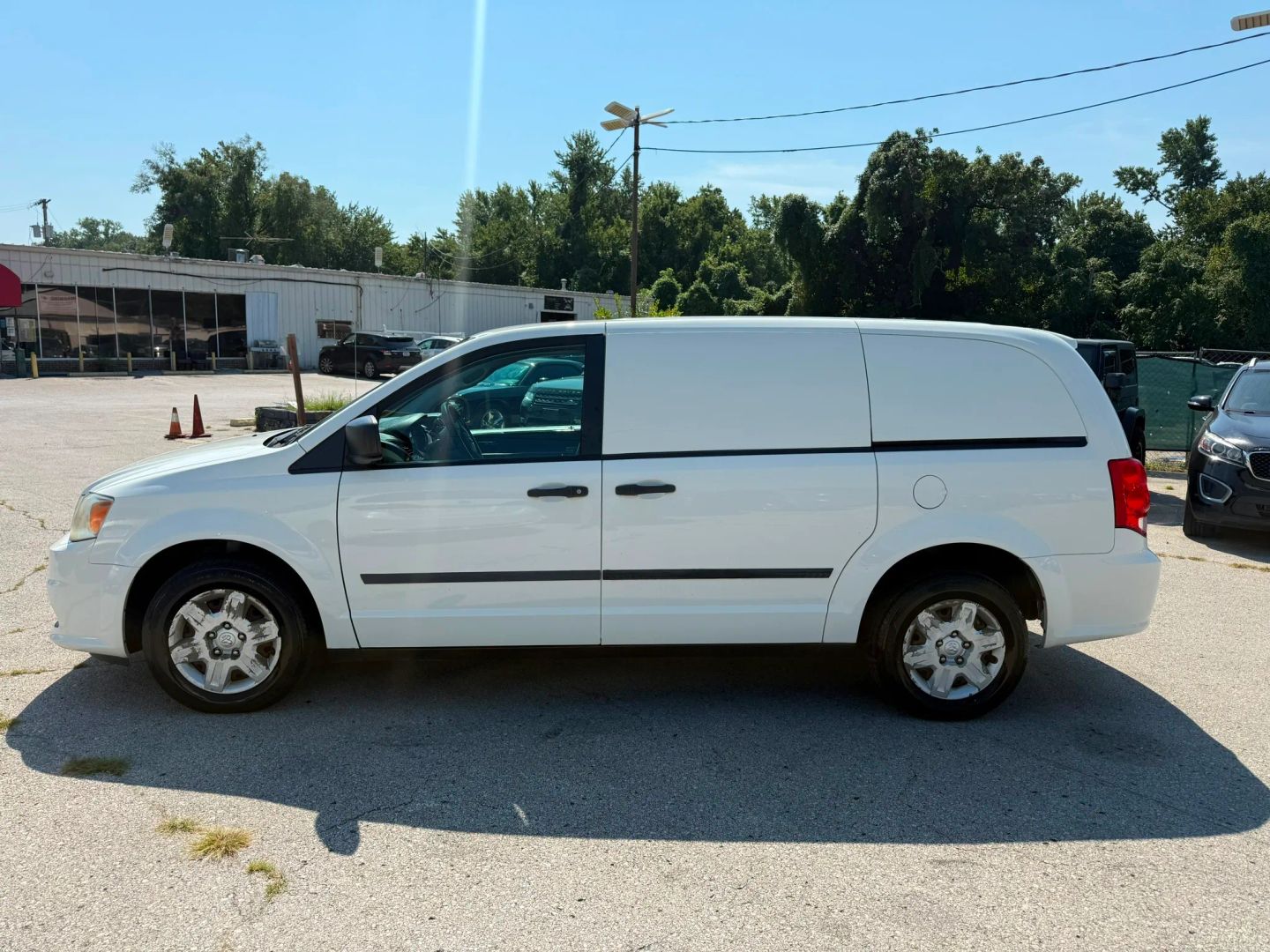 ram ram cargo van 2012 2C4RDGAG0CR237906 image ram ram cargo van 2012 2C4RDGAG0CR237906 image